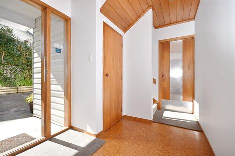 Photo of property in 2/48 Corunna Road, Milford, Auckland, 0620