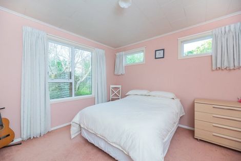 Photo of property in 19 Tennis Court Road, Raumati South, Paraparaumu, 5032