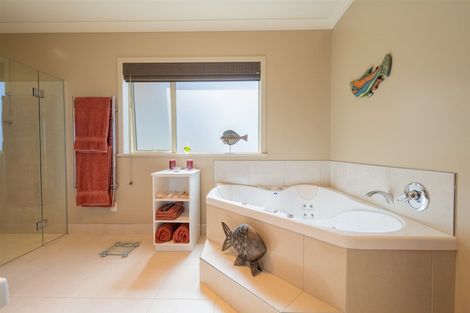 Photo of property in 20 Lawson Burrows Crescent, Te Anau, 9600