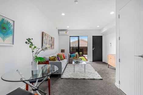 Photo of property in 5/4 Glenhaven Place, Te Atatu Peninsula, Auckland, 0610