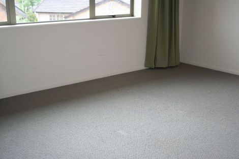 Photo of property in 29 Sapperton Drive, Henderson, Auckland, 0612