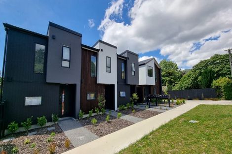 Photo of property in 2/28 Raukawa Street, Stokes Valley, Lower Hutt, 5019