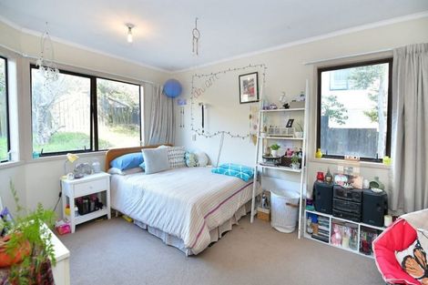 Photo of property in 22 Delshaw Avenue, Stanmore Bay, Whangaparaoa, 0932