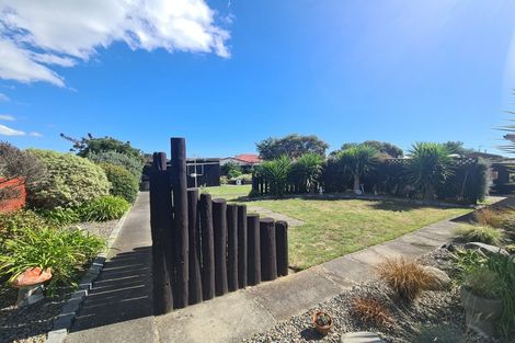 Photo of property in 36 Seabury Avenue, Foxton Beach, Foxton, 4815