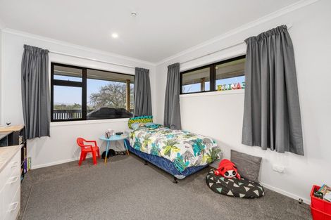 Photo of property in 6 Poplar Grove, Feilding, 4702