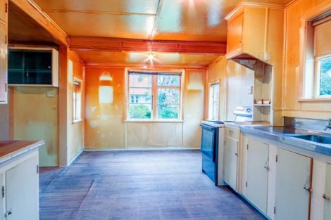 Photo of property in 17 Tawa Street, Edgecumbe, 3120