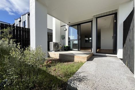 Photo of property in 15a Colin Chester Drive, Silverdale, 0932