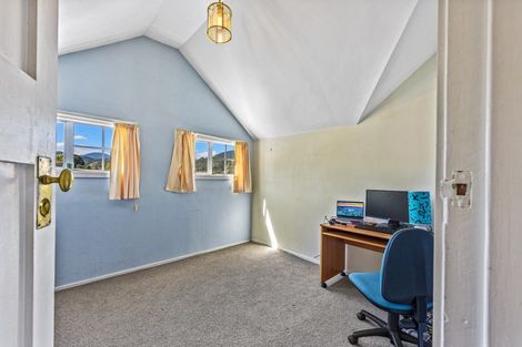 Photo of property in 75 Toi Toi Street, Toi Toi, Nelson, 7010