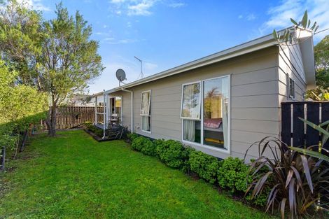 Photo of property in 78a Atkinson Avenue, Otaki Beach, Otaki, 5512