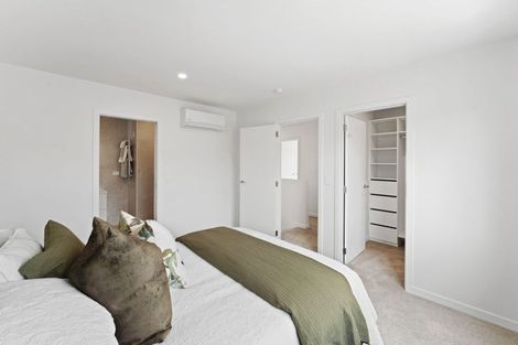 Photo of property in 4c Towra Place, Botany Downs, Auckland, 2010