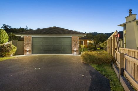 Photo of property in 8 Sapphire Grove, Birchville, Upper Hutt, 5018