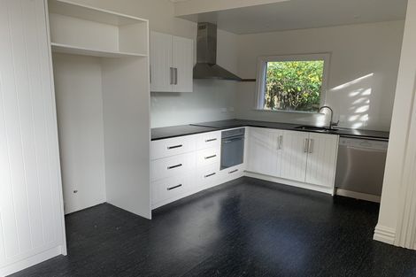 Photo of property in 5 Devon Street, Aro Valley, Wellington, 6021