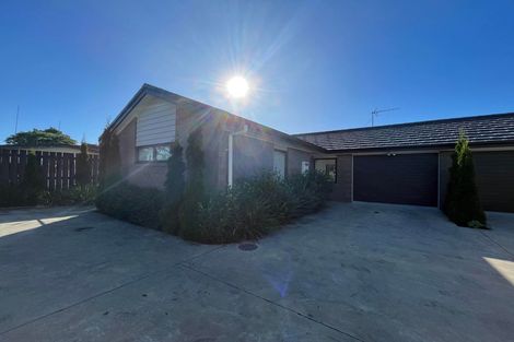 Photo of property in 1/10 Heath Street, Saint Andrews, Hamilton, 3200