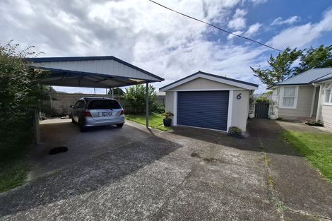 Photo of property in 6 Blackmore Street, Lynmouth, New Plymouth, 4310