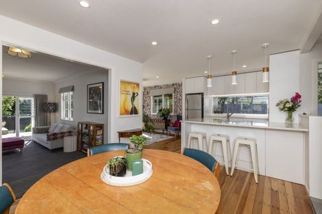 Photo of property in 12 Tui Road, Raumati Beach, Paraparaumu, 5032