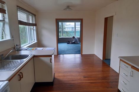 Photo of property in 70 Brandon Street, Featherston, 5710