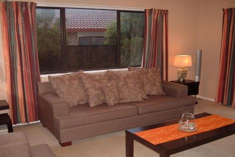 Photo of property in 6 Greenberry Drive, Ranui, Auckland, 0612