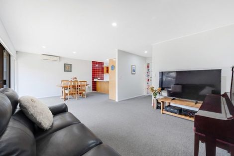 Photo of property in 1/21 Eastern Beach Road, Eastern Beach, Auckland, 2012