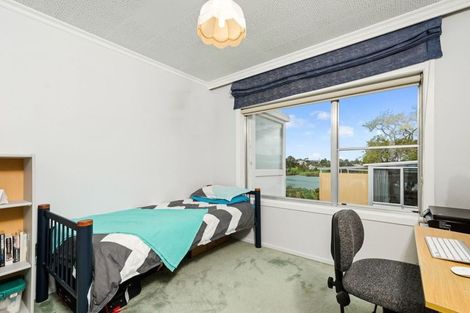 Photo of property in 171c Colwill Road, Massey, Auckland, 0614
