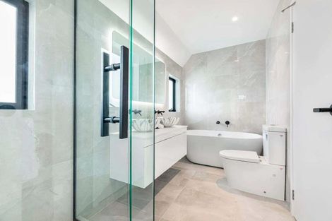 Photo of property in 14b Firth Road, Torbay, Auckland, 0630