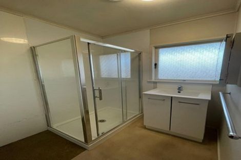 Photo of property in 3/37 Clevedon Road, Papakura, 2110