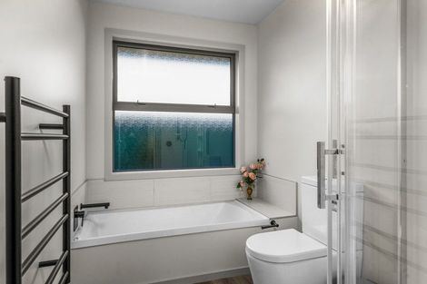 Photo of property in 8 Walker Place, Alexandra, 9320