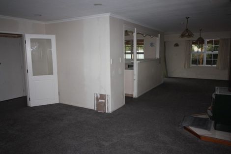 Photo of property in 27 Dunk Place, Milson, Palmerston North, 4414