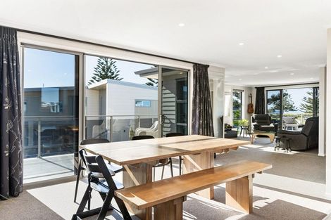 Photo of property in 11 Commodores Close, Coastlands, Whakatane, 3120