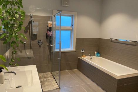 Photo of property in 32 Ava Street, Petone, Lower Hutt, 5012