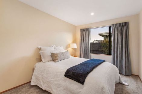 Photo of property in 2/76 Saint Albans Street, St Albans, Christchurch, 8014