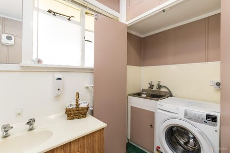 Photo of property in 2 Mill Road, Waimate, 7924