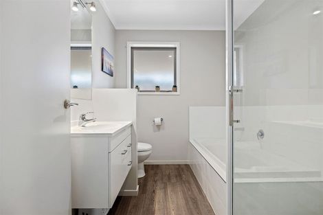 Photo of property in 6 Meyer Crescent, Halswell, Christchurch, 8025