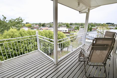 Photo of property in 17 Montana Place, Dinsdale, Hamilton, 3204