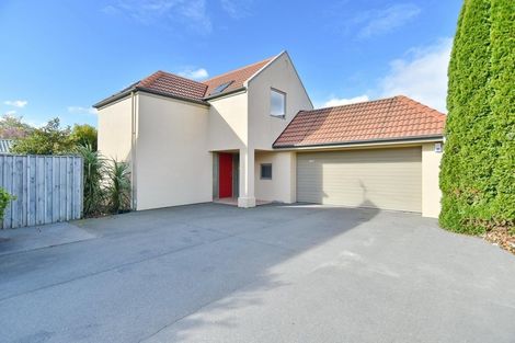 Photo of property in 114b Avonhead Road, Avonhead, Christchurch, 8042