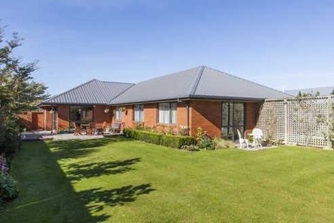 Photo of property in 5 Anglem Way, Northwood, Christchurch, 8051