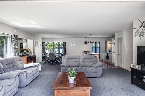 Photo of property in 17 Marsack Crescent, Halswell, Christchurch, 8025