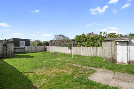 Photo of property in 12 Hokio Beach Road, Levin, 5510