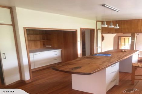 Photo of property in 4400 Christchurch Akaroa Road, Little River, 7591