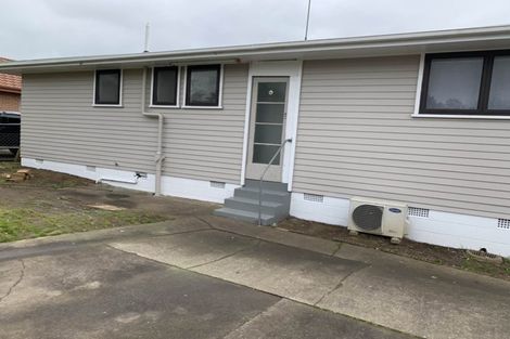 Photo of property in 4 Nicola Place, Mangere, Auckland, 2022