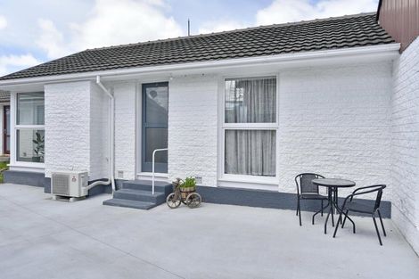 Photo of property in 2/89 Hills Road, Edgeware, Christchurch, 8013