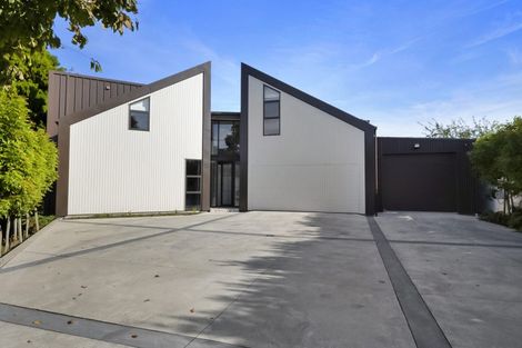 Photo of property in 366 Frankley Road, Ferndale, New Plymouth, 4310