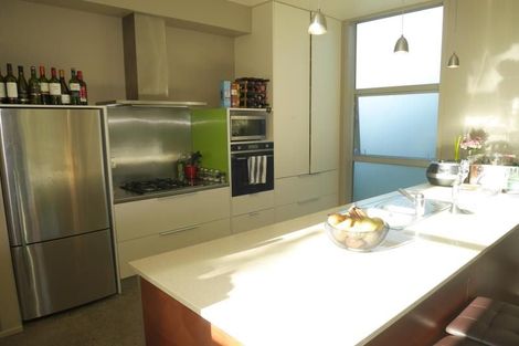 Photo of property in 47 Korokoro Road, Korokoro, Lower Hutt, 5012