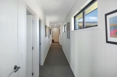 Photo of property in 9 Lakeview Drive, Foxton Beach, Foxton, 4815