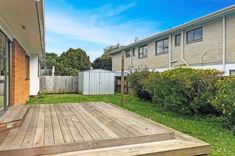 Photo of property in 1/25 Butley Drive, Farm Cove, Auckland, 2012