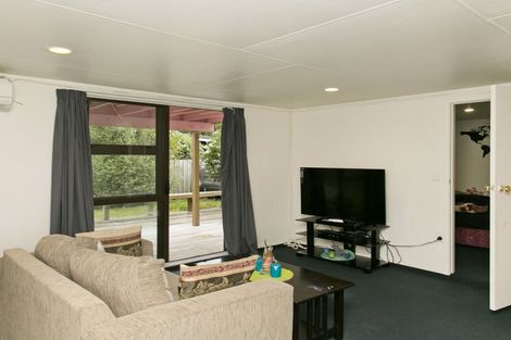 Photo of property in 1/24 Charles Crescent, Rainbow Point, Taupo, 3330