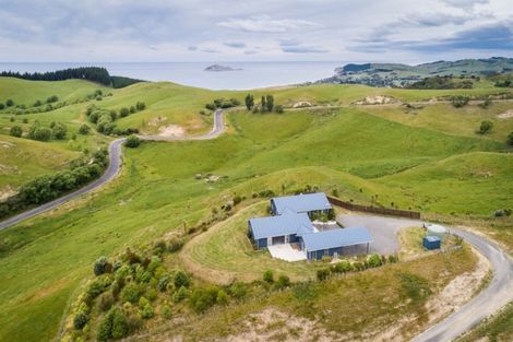 Photo of property in 1798 Waimarama Road, Waimarama, Havelock North, 4294