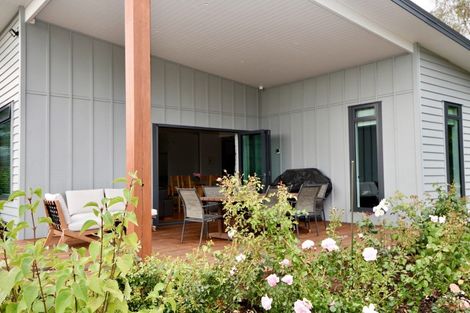 Photo of property in 40b Richmond Road, Carterton, 5713