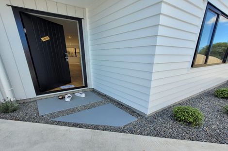 Photo of property in 76c Chartwell Avenue, Glenfield, Auckland, 0629