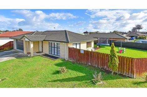 Photo of property in 9 Carn Place, Weymouth, Auckland, 2103