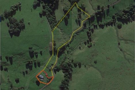 Photo of property in 690 Haruru Road, Kaukapakapa, 0873